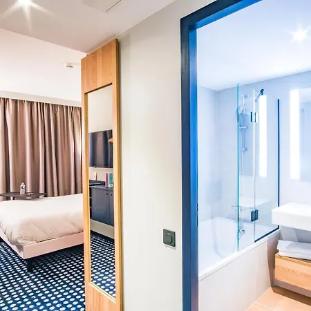 Ibis Styles 3* אלברטוויל
