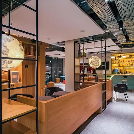 Ibis Styles 3*