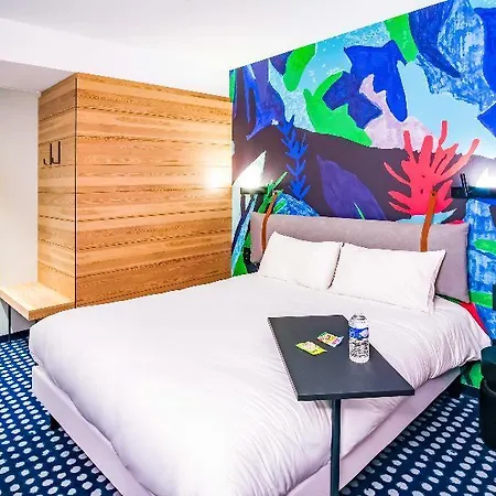 Ibis Styles מלון