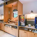 Hotel Ibis Styles Albertville