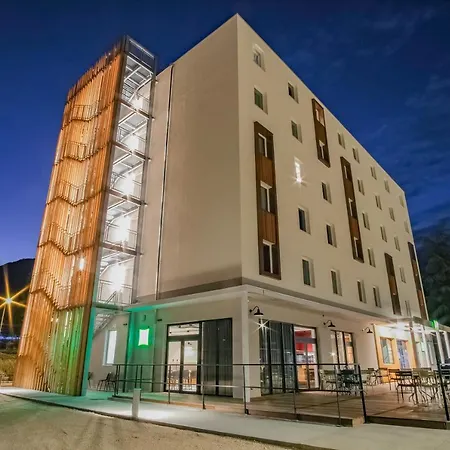 Hotel Ibis Styles 3*