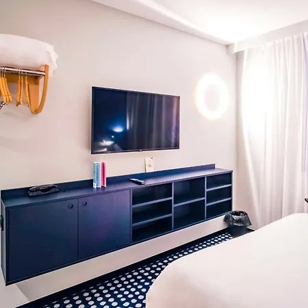 Ibis Styles Hotel 3*
