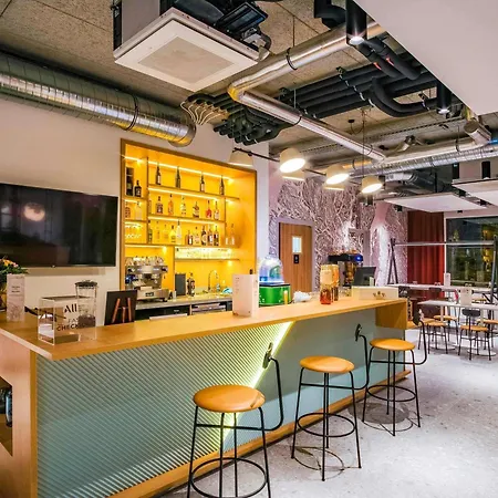 Ibis Styles Hotel 3*