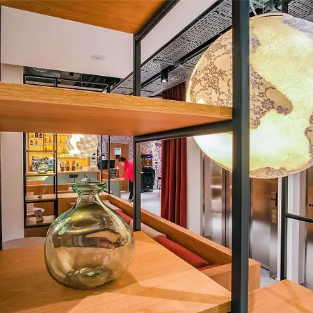 Ibis Styles Hotel 3*